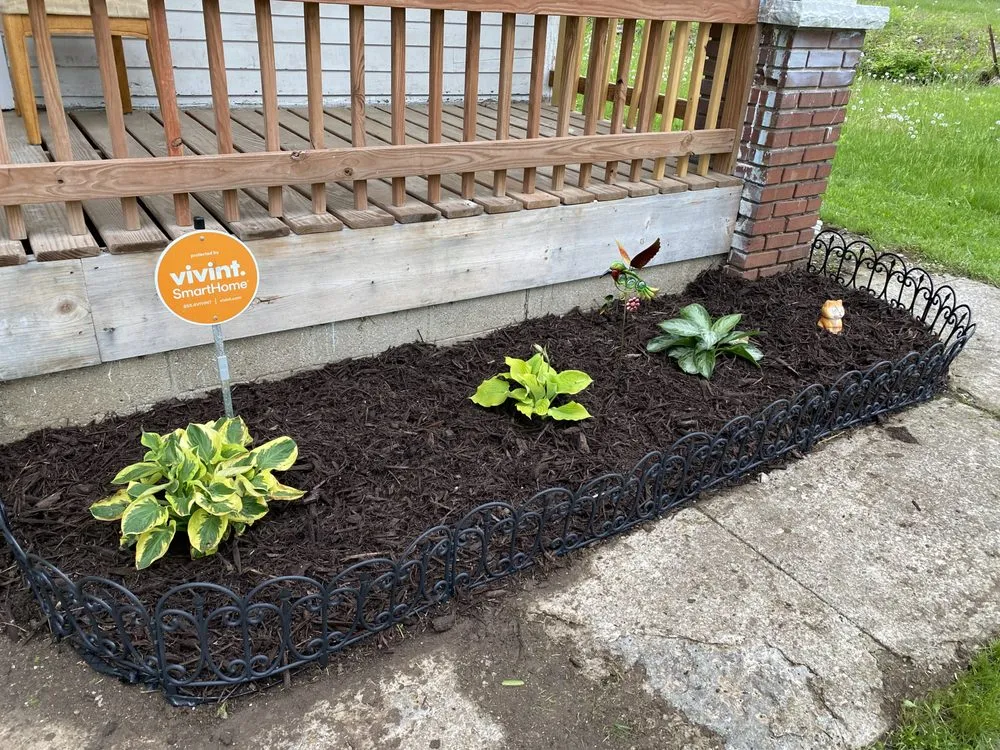 Professional residential landscaping in Kansas City, MO - Cinn’s Cleaning 24/7 & Services