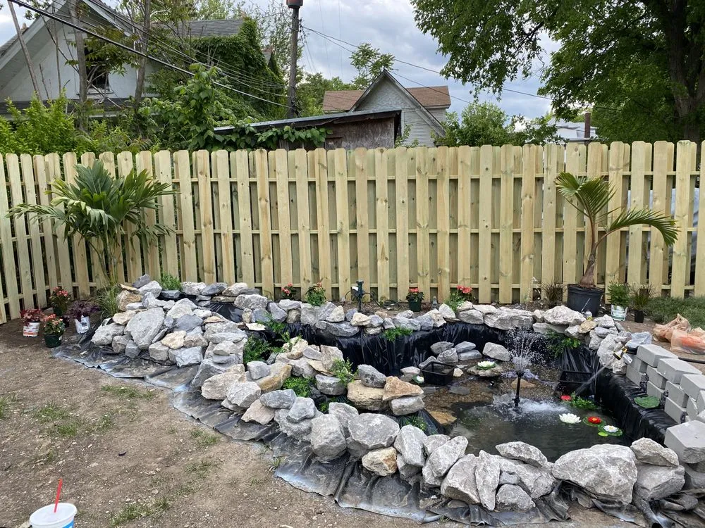 Trusted yard maintenance for residential properties in Kansas City, MO by Cinn’s Cleaning 24/7 & Services