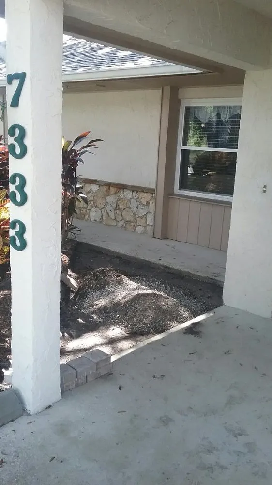 Custom lawn care service in Sanford, FL - Ciotti's Lawns & More For Life