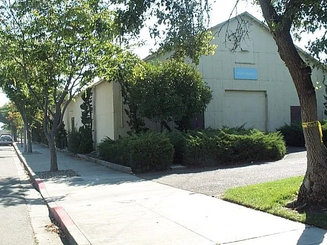 Custom outdoor landscaping for outdoor upgrades in Mahwah, NJ by Cipriano Custom Swimming Pools & Landscaping