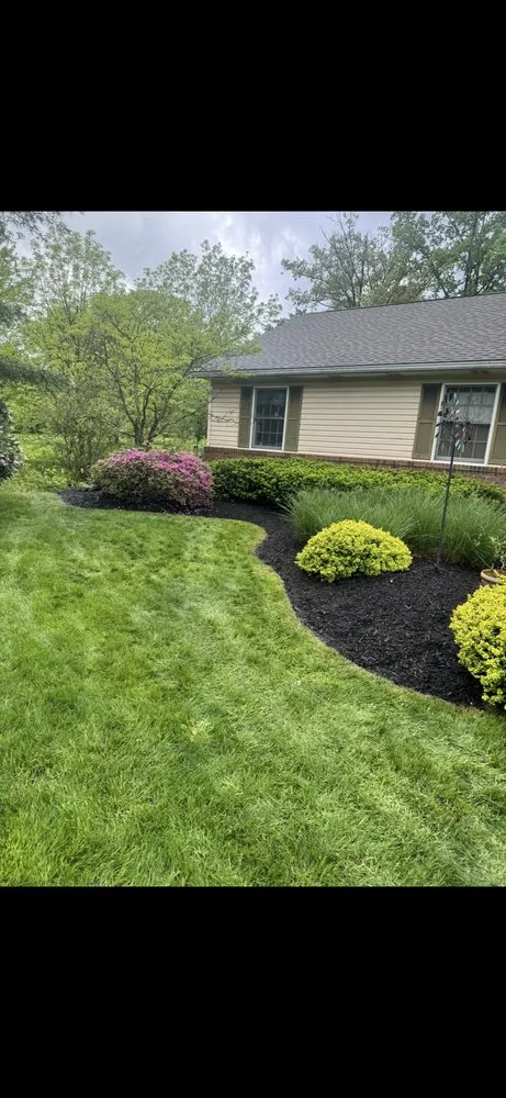Local yard cleanup service in Tallmadge, OH by Circle City Landscaping