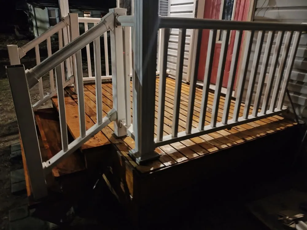 Reliable yard maintenance for year-round maintenance across Richland, MO - Circle T Lawn and Tree Services