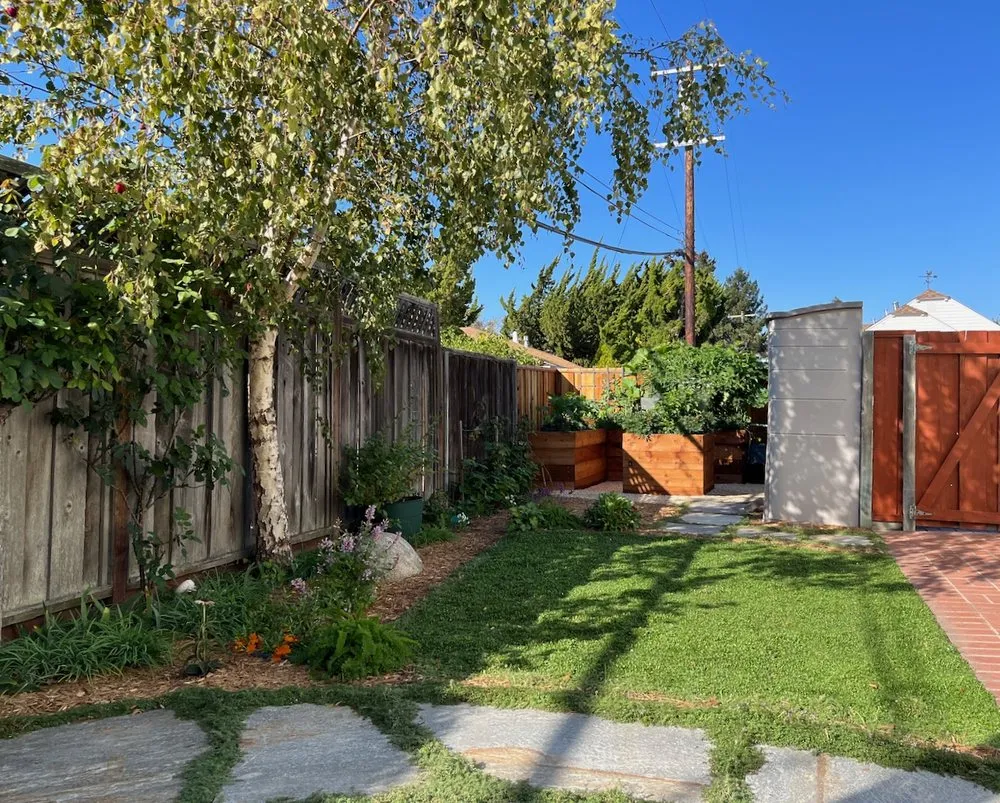 Reliable residential landscaping in San Mateo, CA by Circlefoot Wellness Homes & Habitats