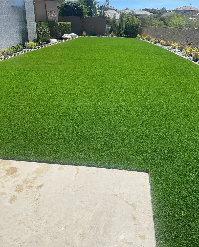 Custom landscaping services experts serving Las Vegas, NV - Cirilo Landscaping