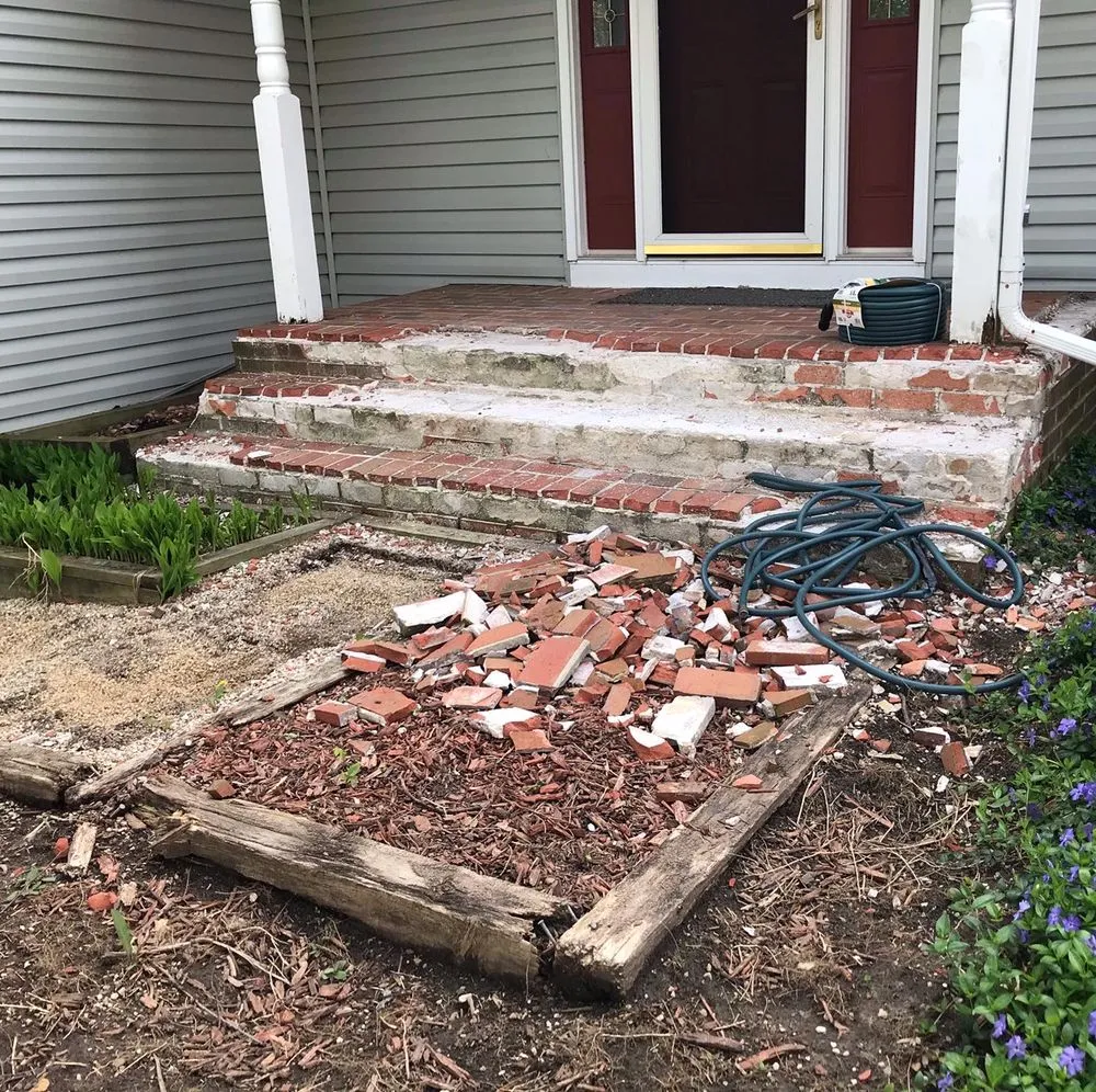 Trusted landscape installation for residential properties across Waukegan, IL - Cirilo Mendoza Landscaping