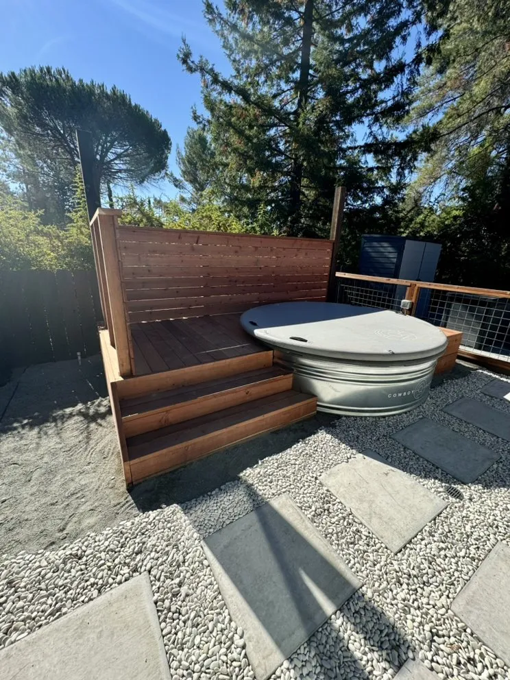 Local yard cleanup service in Concord, CA by Cirino's Fencing and Landscaping