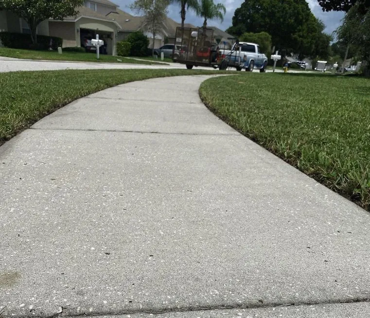 Top-rated residential landscaping for homes in Dade City, FL by Cisco’s Lawn Care