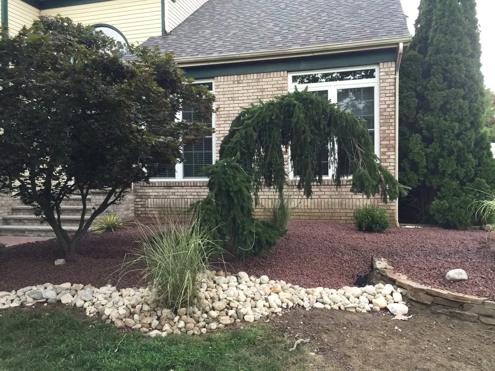 Trusted garden landscaping in Hightstown, NJ - Cisnes Landscaping