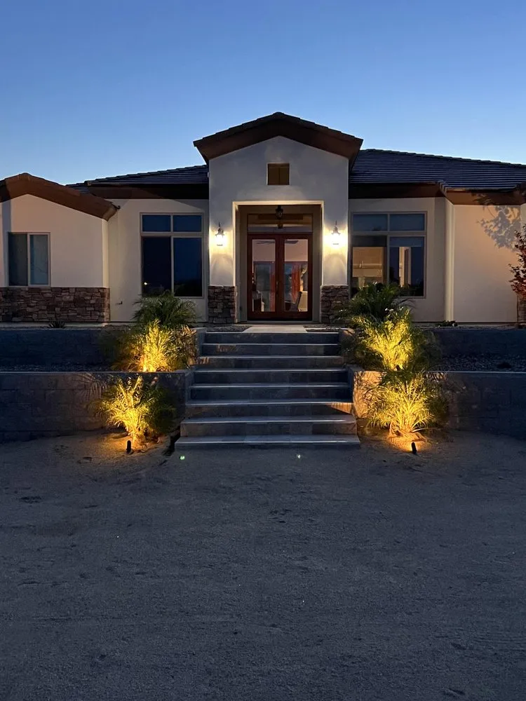 Top-rated lawn mowing service in Surprise, AZ by Citiscapes