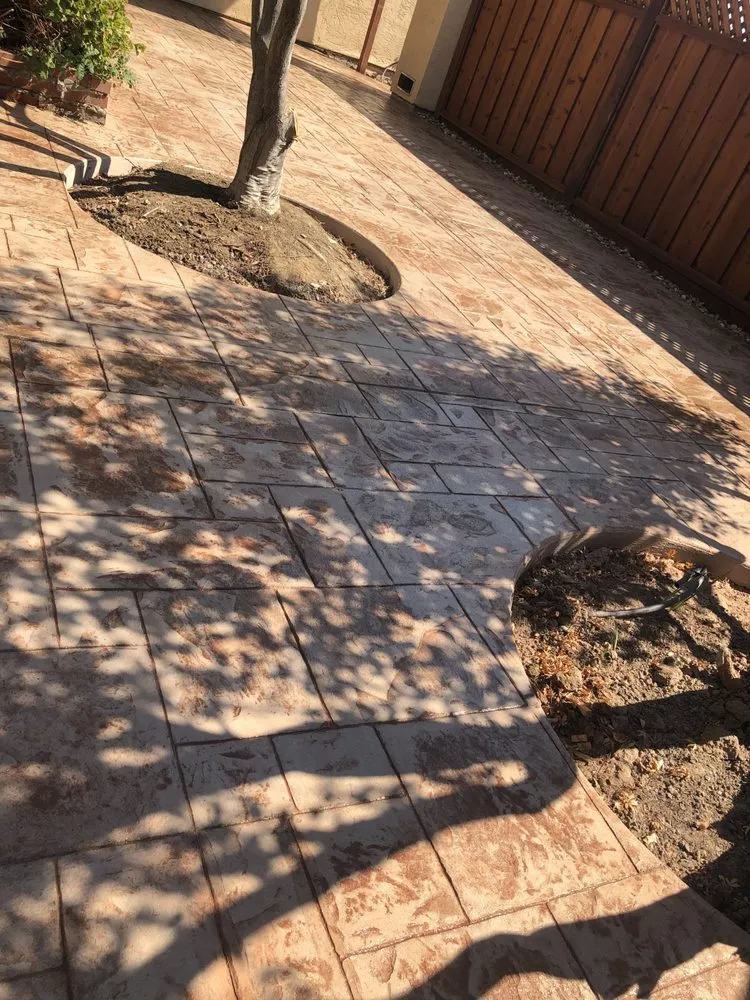 Affordable lawn mowing service in Discovery bay, CA by Citrine Landscape Company