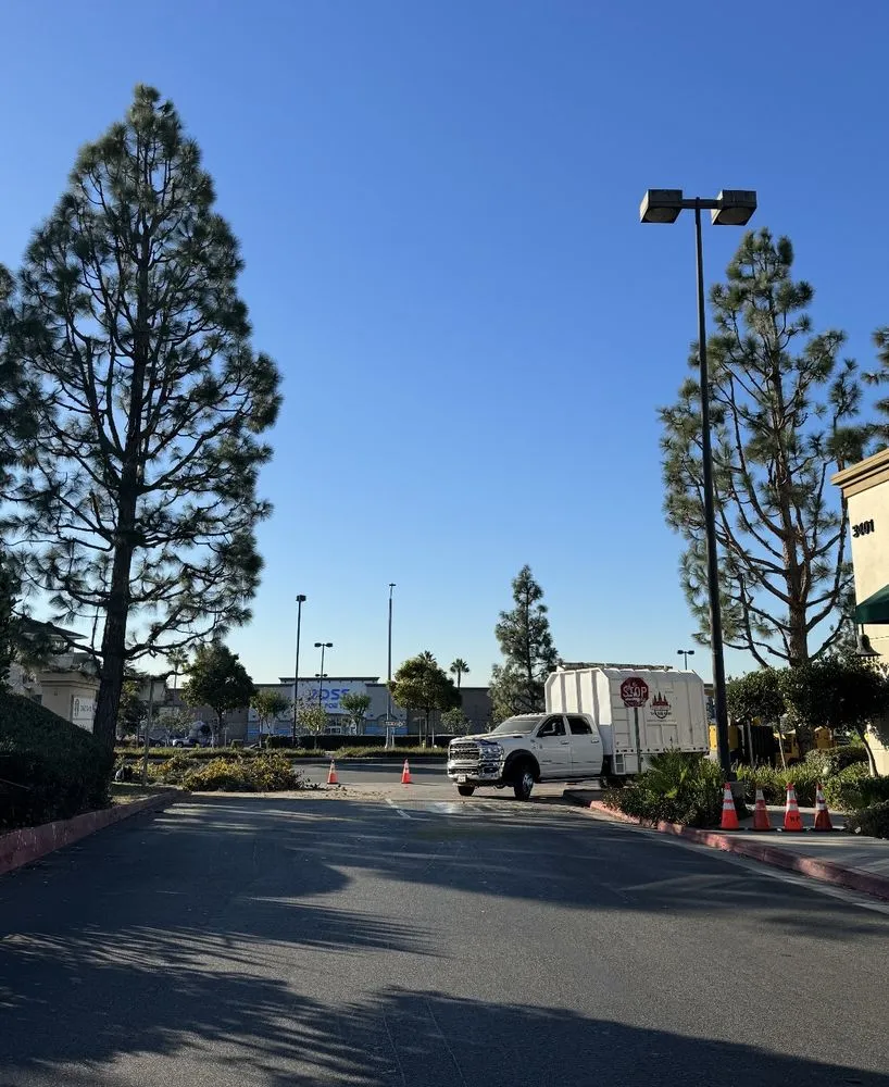 Custom residential landscaping in Riverside, CA - Citrus Bloom Landscape