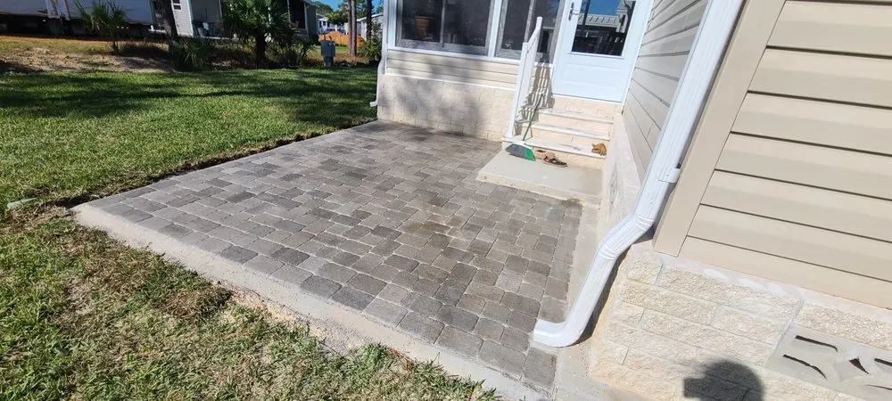 Expert residential landscaping for year-round maintenance in Homosassa, FL by Citrus pavers