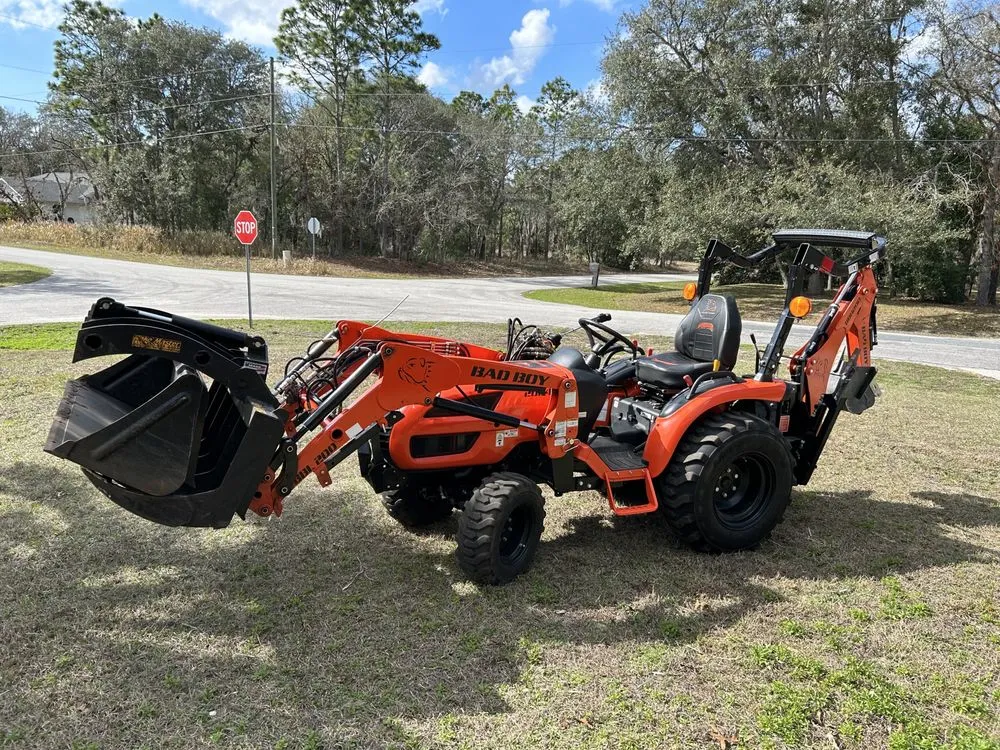 Professional yard cleanup service in Beverly Hills, FL - Citrus Tractor & Property Service