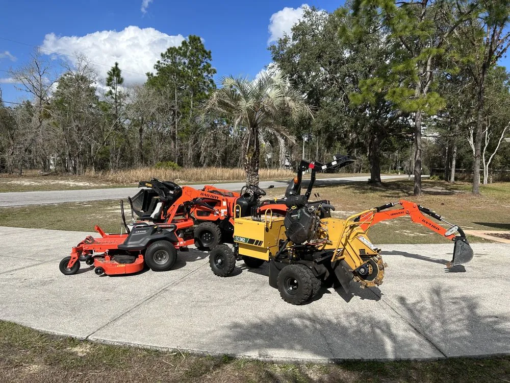 Trusted lawn care service experts serving Beverly Hills, FL - Citrus Tractor & Property Service