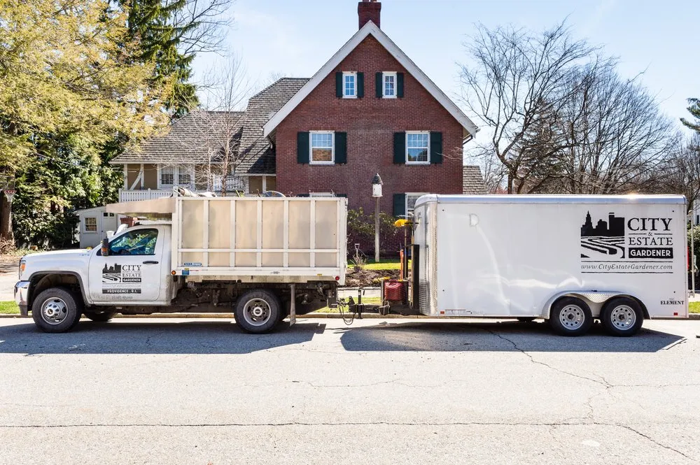 Local residential landscaping experts serving Providence, RI - City & Estate Gardener