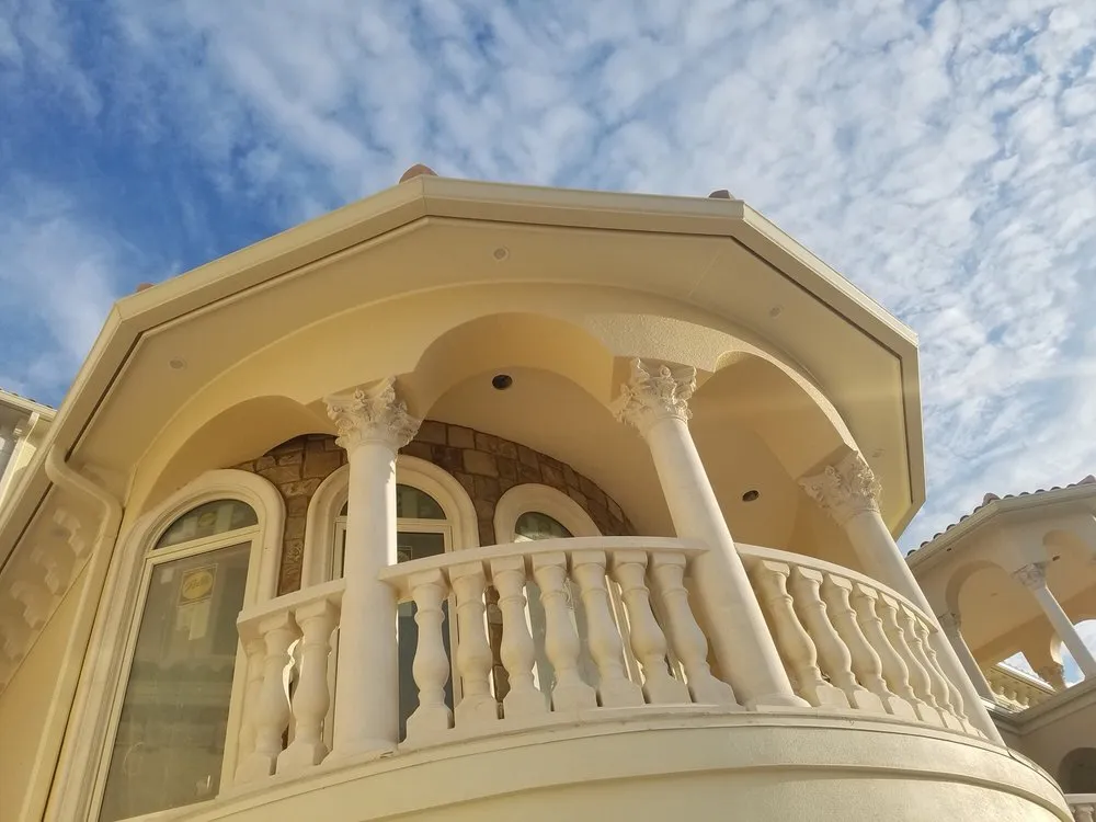 Custom residential landscaping in Lutz, FL - City Gutter