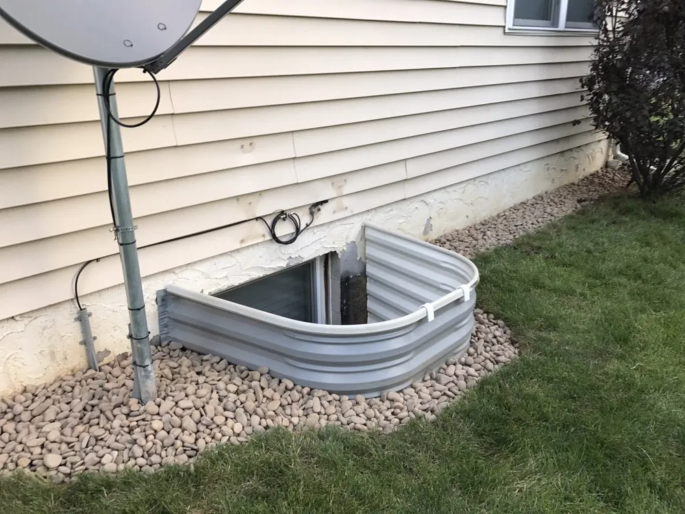 Local yard cleanup service experts serving State College, PA - City Lawn & Landscape