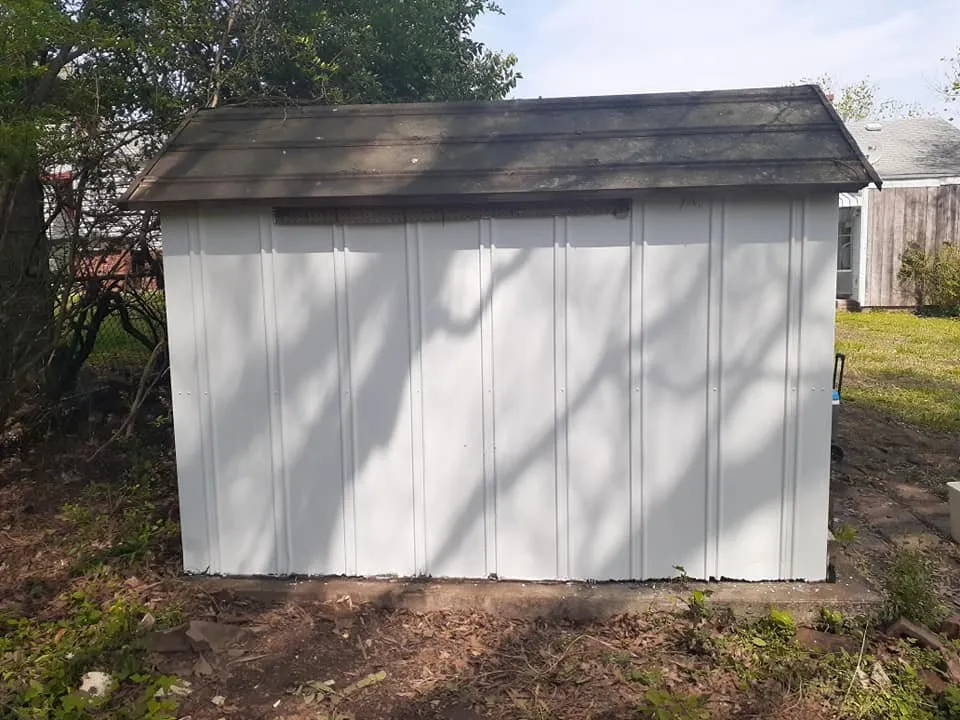 Custom lawn mowing service with custom design across Charlotte, NC - City Max Construction