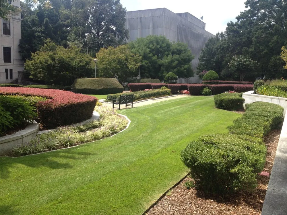 Expert landscape design experts serving Chattanooga, TN - CityGreen Services