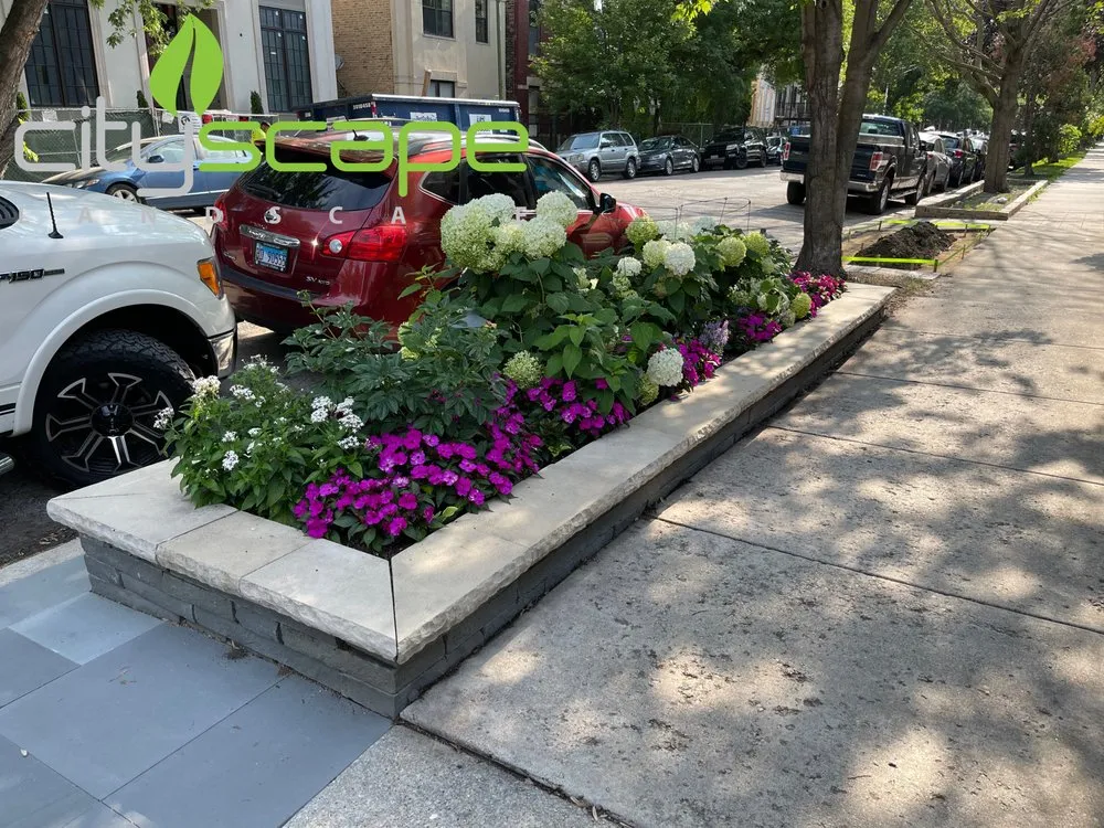 Custom yard maintenance in Chicago, IL - Cityscape Landscape