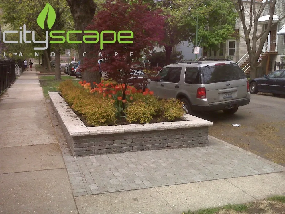 Top-rated lawn mowing service experts serving Chicago, IL - Cityscape Landscape