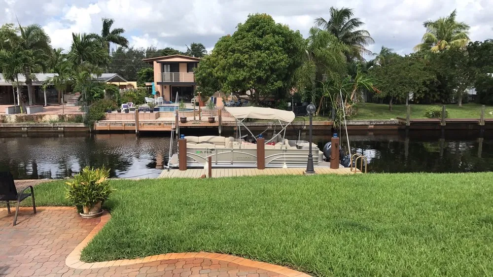 Trusted landscape installation for homes in Oakland Park, FL by Citywide Lawn Service