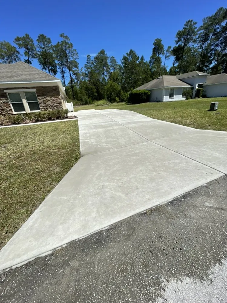 Custom yard cleanup service in Pasco County, FL - Cityyy Lawn Service