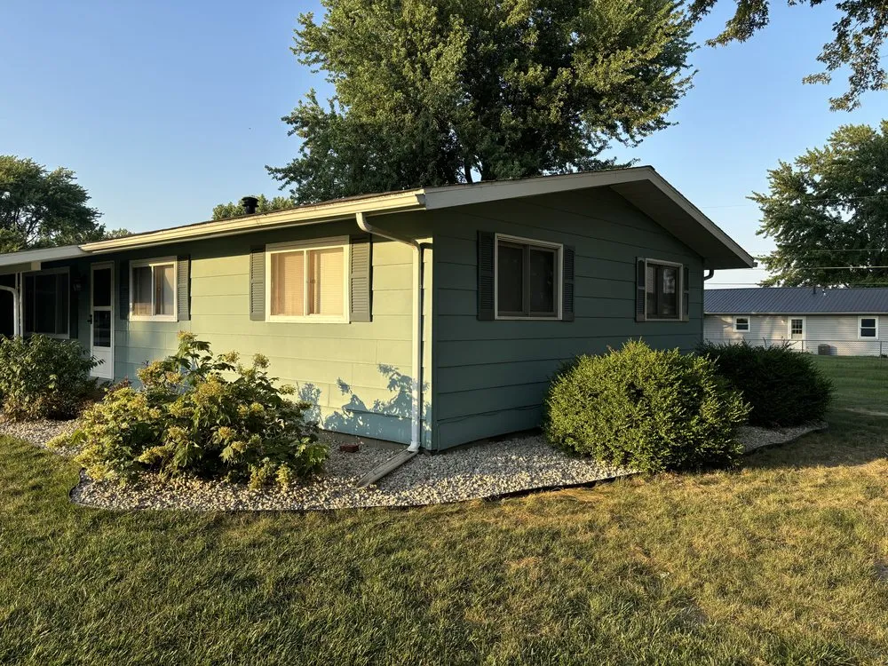 Reliable outdoor landscaping in Bloomington, IN by CJ & J Landscape Design