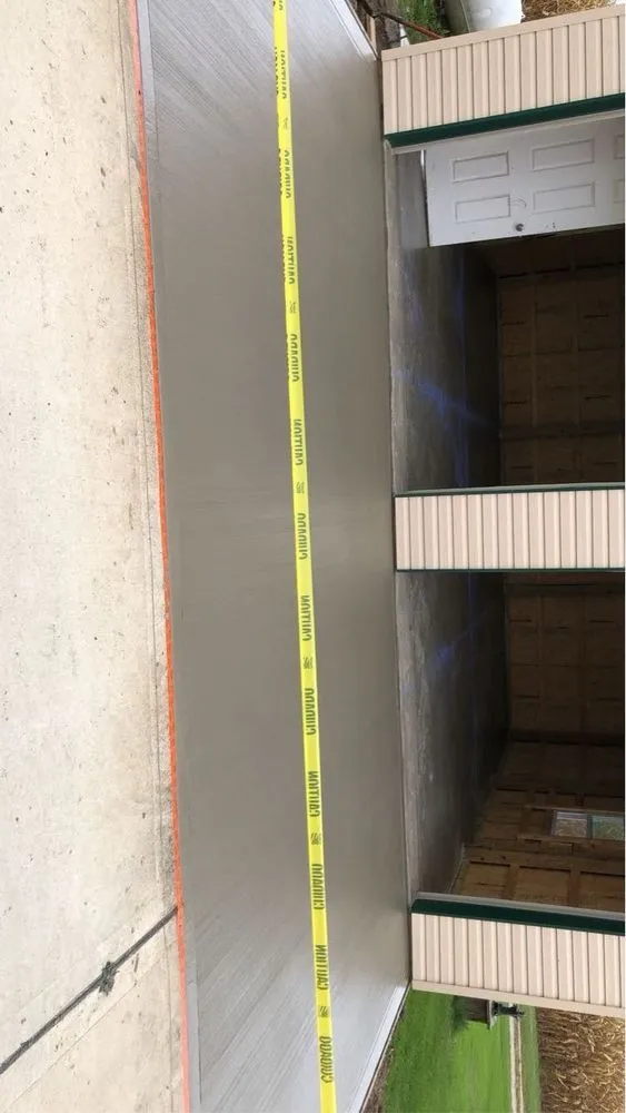 Top-rated lawn mowing service for homes across Dayton, OH - C&J Construction Services