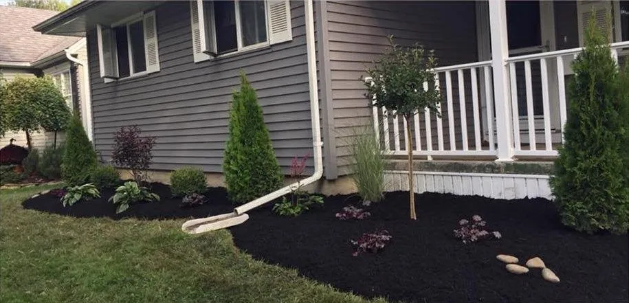 Custom residential landscaping experts serving Tonawanda, NY - CJ Cutting Edge Lawn & Landscape