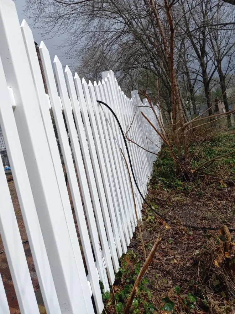 Local lawn care service in Baltimore, MD by Cj Landscape Service