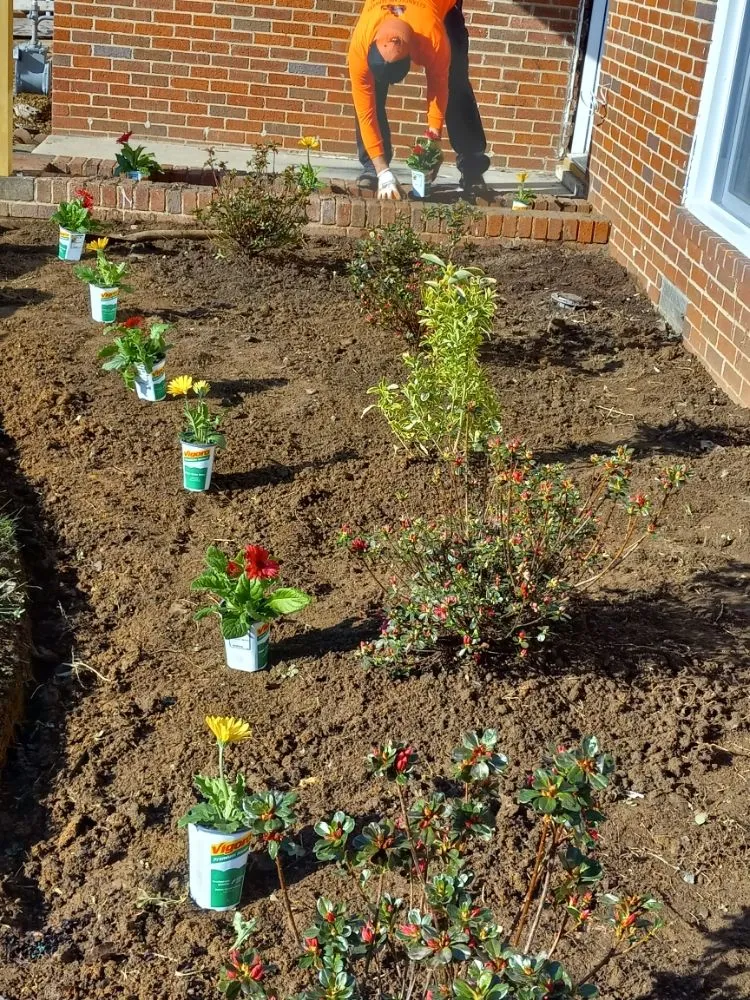 Top-rated yard maintenance for homes across Baltimore, MD - Cj Landscape Service