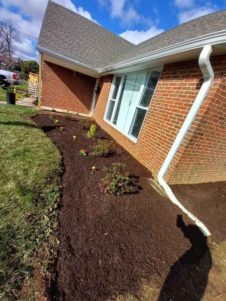 Local outdoor landscaping for residential properties in Baltimore, MD by Cj Landscape Service