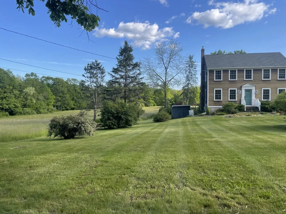 Local lawn care service in Deep River, CT - CJ Landscaping