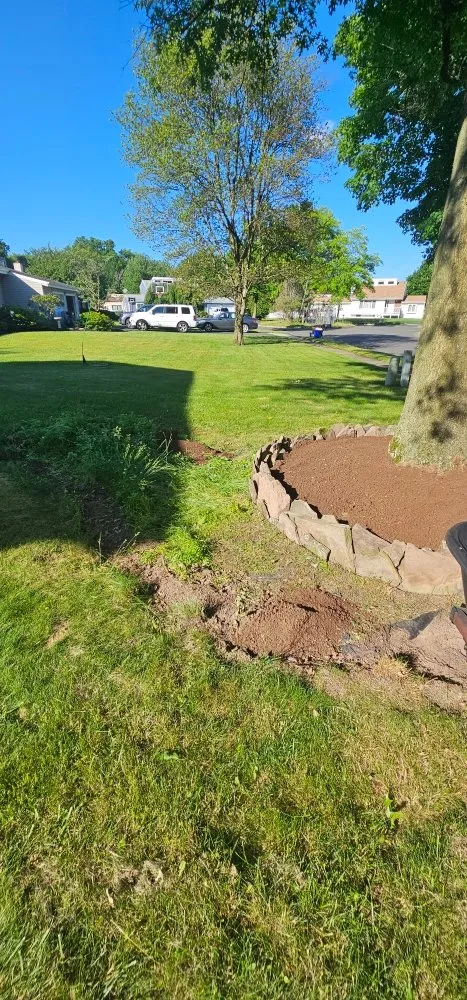 Professional yard maintenance in North Plainfield, NJ by CJ Landscaping