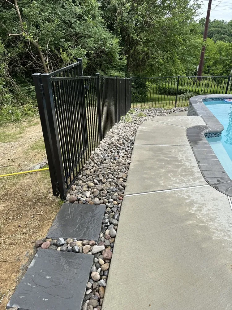 Professional lawn care service in Walnutport, PA by C&J Landscaping