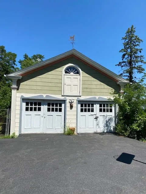 Local yard cleanup service in Rochester, NY - CJH Lawncare