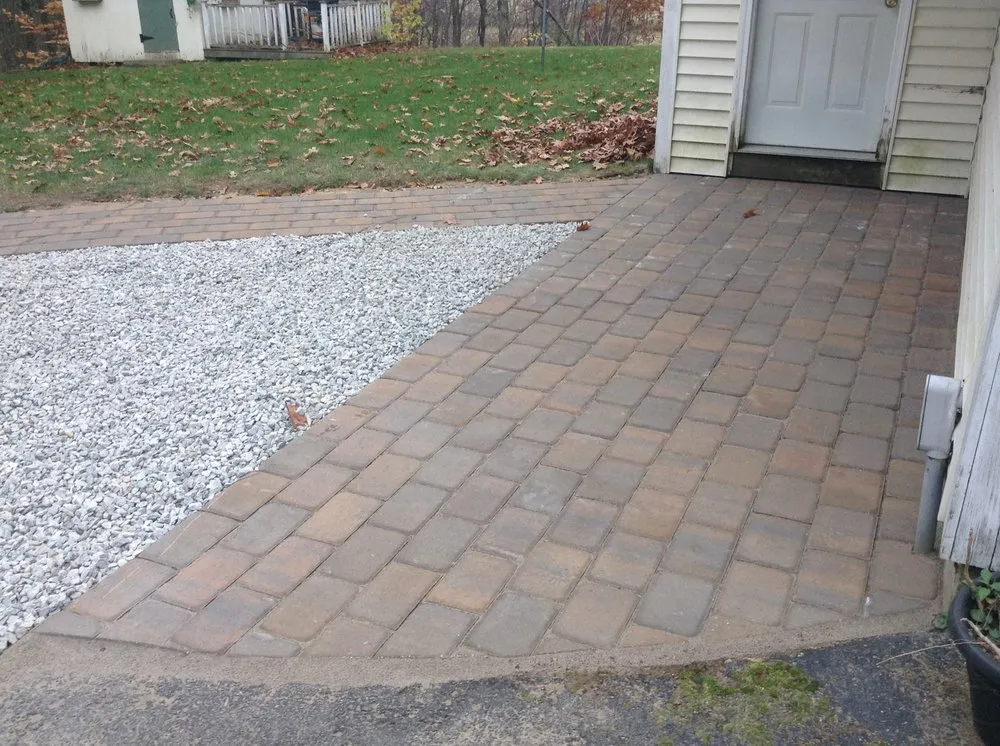 Top-rated yard cleanup service experts serving Townsend, MA - CJO Hardscapes