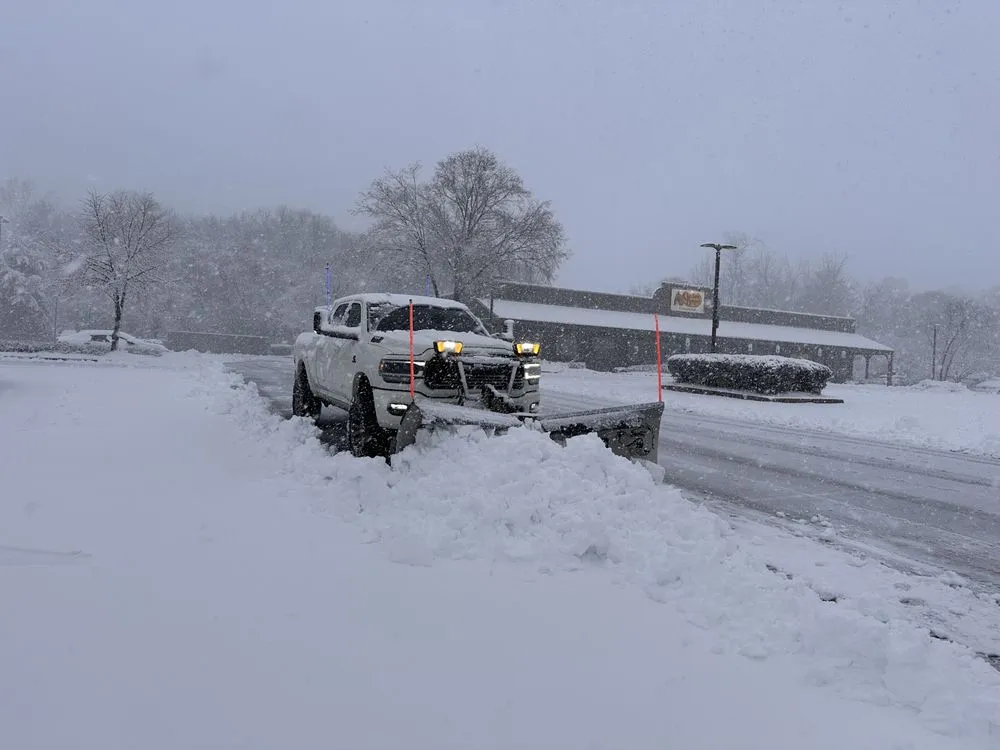 Top-rated lawn mowing service experts serving Exton, PA - CJQ Hardscaping & Landscaping