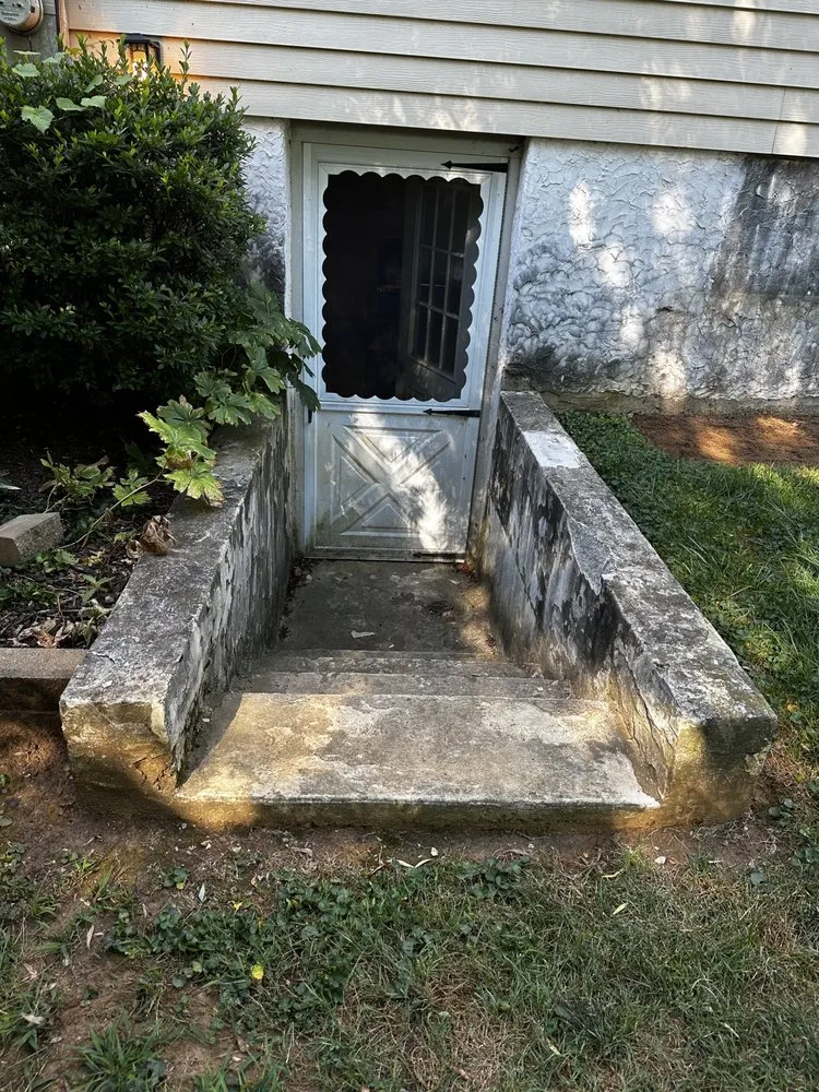 Top-rated yard cleanup service in Exton, PA - CJQ Hardscaping & Landscaping