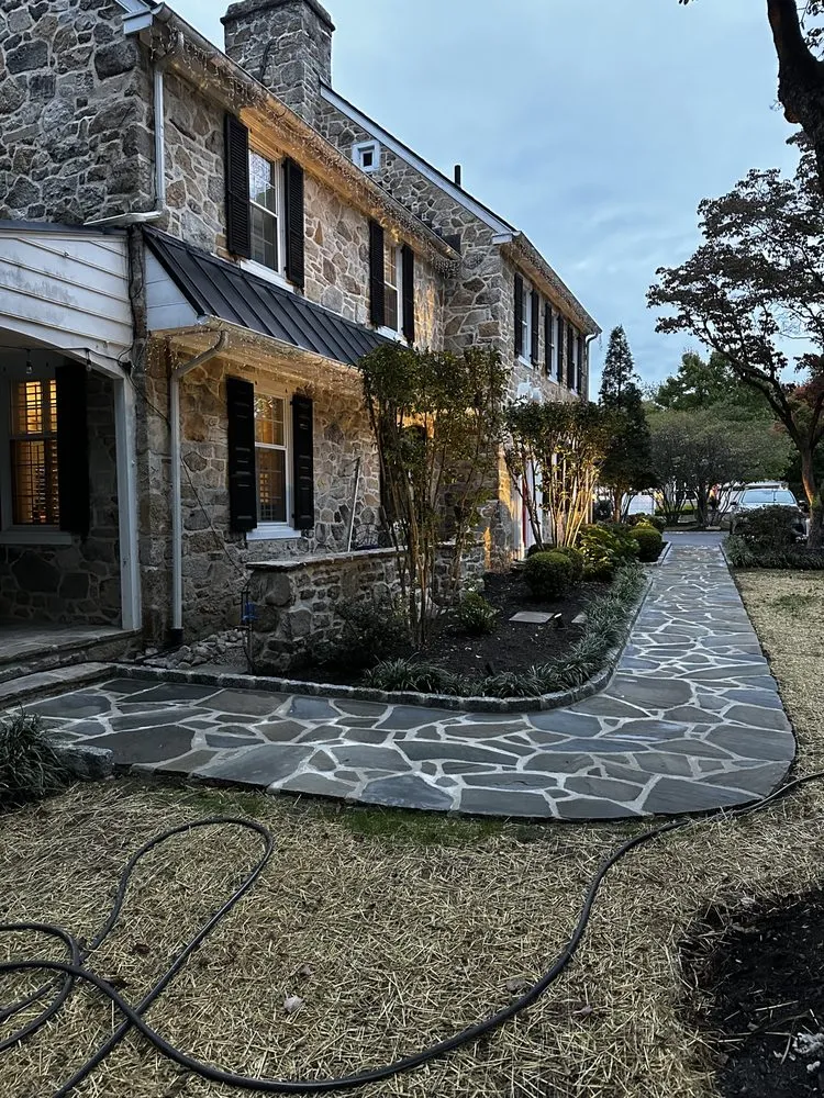 Professional outdoor landscaping in Exton, PA - CJQ Hardscaping & Landscaping