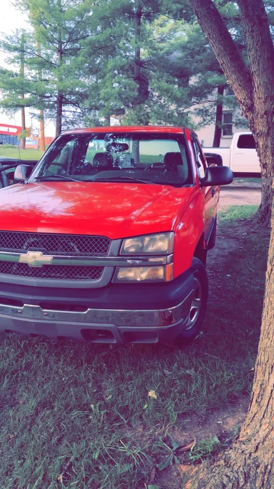 Expert residential landscaping for year-round maintenance in Franklin, OH by CJ’s Auto and Lawn Services