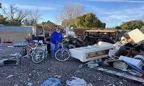 Affordable lawn care service in Clackamas, OR - CJ's Cleanin Crew