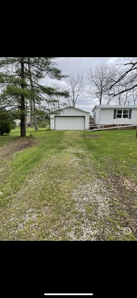 Trusted lawn care service with custom design in Baltimore, OH by C&J’s Earthworks