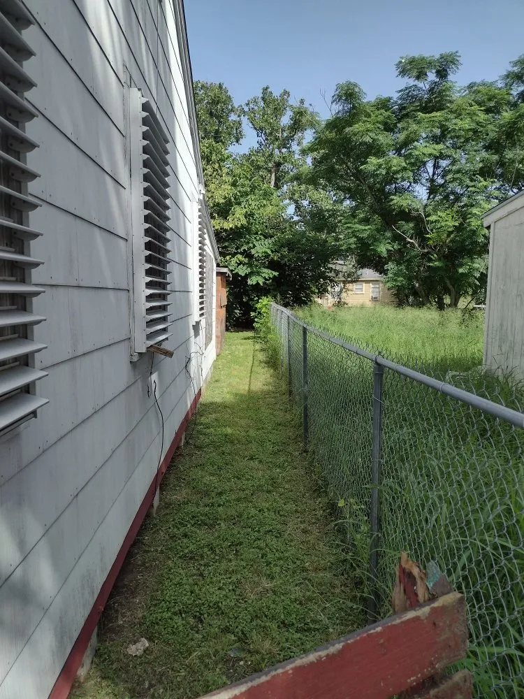 Professional landscape installation experts serving Corpus Christi, TX - C&Js Grass and Things