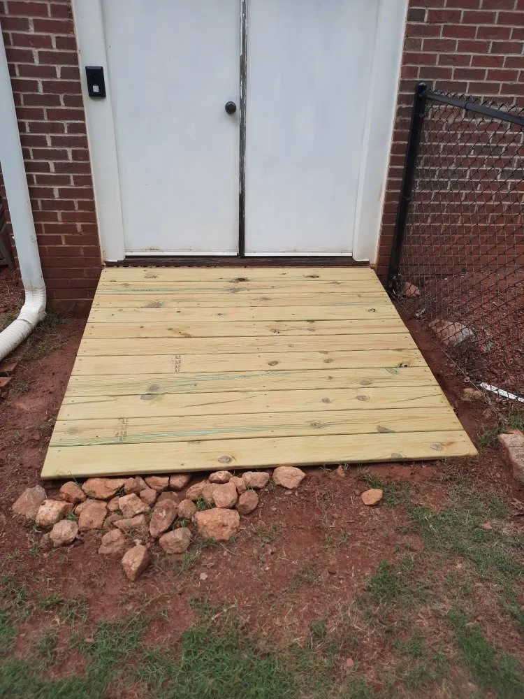 Custom garden landscaping in Landrum, SC by CJ'S Handyman Service