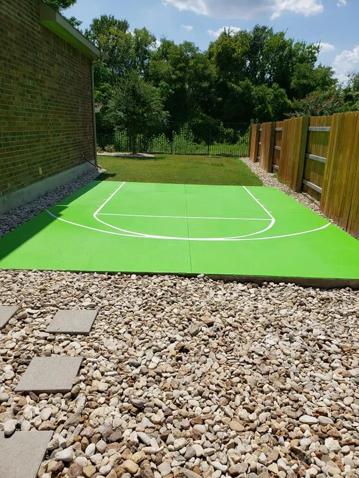 Expert lawn care service near you in Pflugerville, TX by CJ's Landscape Design