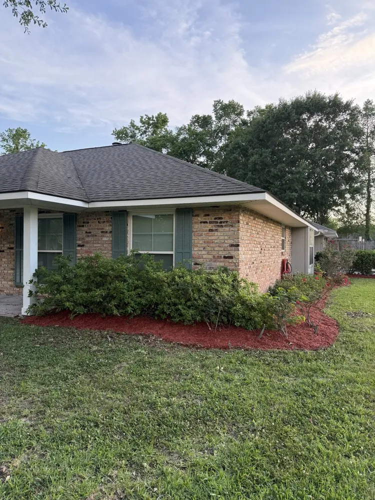 Reliable yard maintenance for homes across Baton Rouge, LA - CJ’s Landscaping