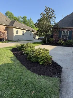 CJ’s Landscaping Logo