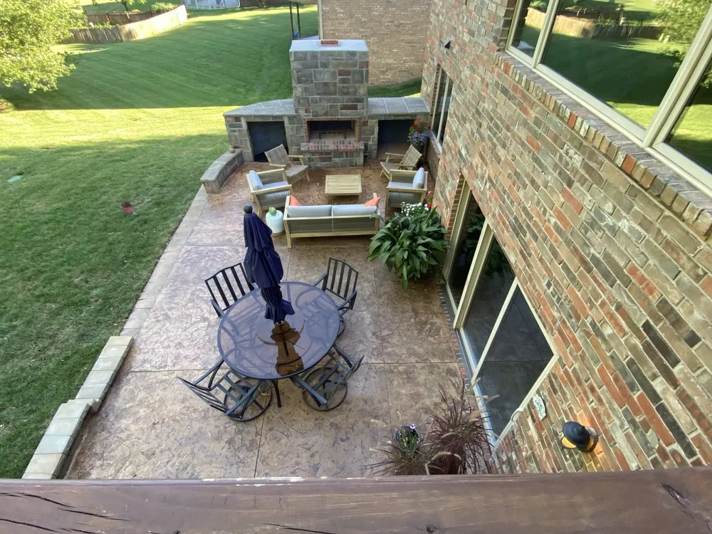 Professional lawn mowing service with custom design across Nixa, MO - CJ's Lawn & Landscape